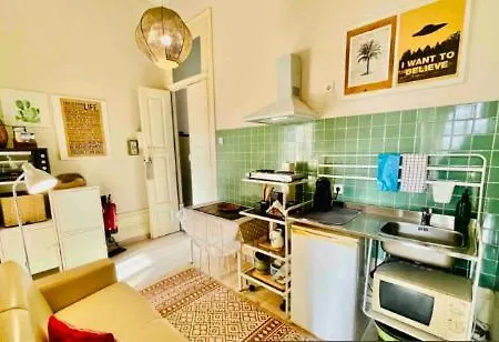 Aiporto Downtown, Family&friends 2! Πόρτο